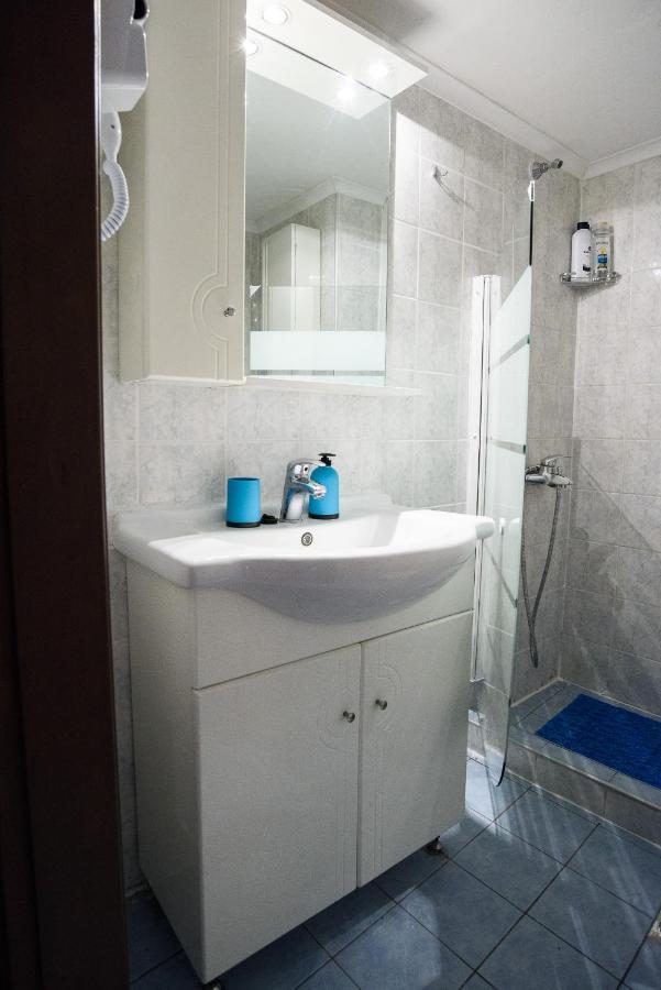 Salonika Downtown Spacious Apartment Thessaloníki Luaran gambar